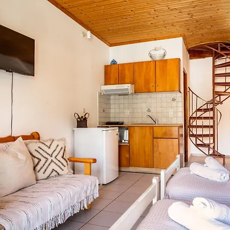 Marketos Maisonette 4pax アパート *
