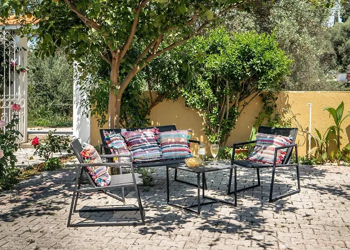Daire Marketos Maisonette 4pax Svoronata